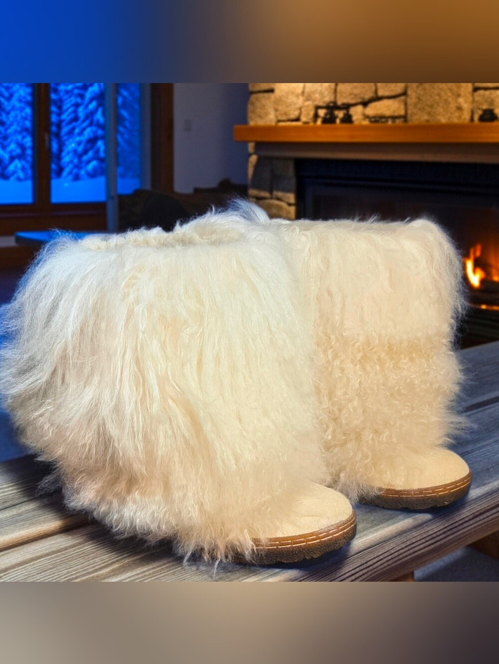 Women's Bearpaw White Lamb Fur Snow Boots Sz. 7, After Ski, Apres Skandia